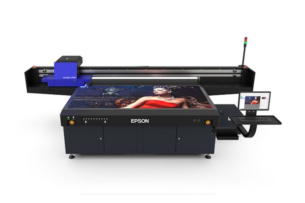 EPSON V7000